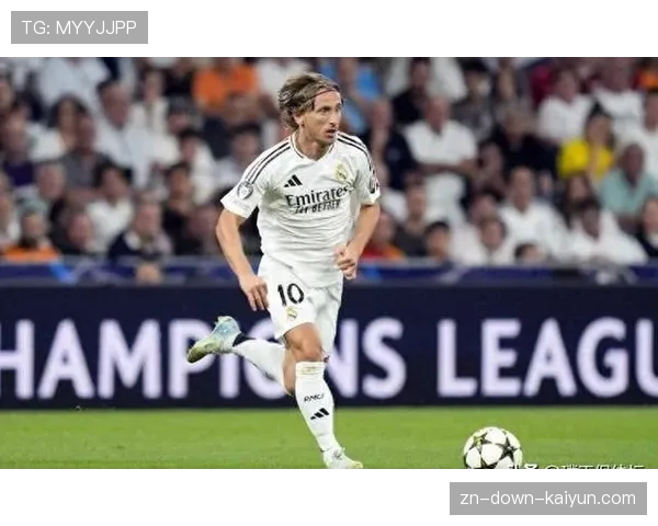 通讯:老将的坚守——莫德里奇在皇马的最后一个欧冠赛季 通讯:老将的坚守——莫德里奇在皇马的最后一个欧冠赛季